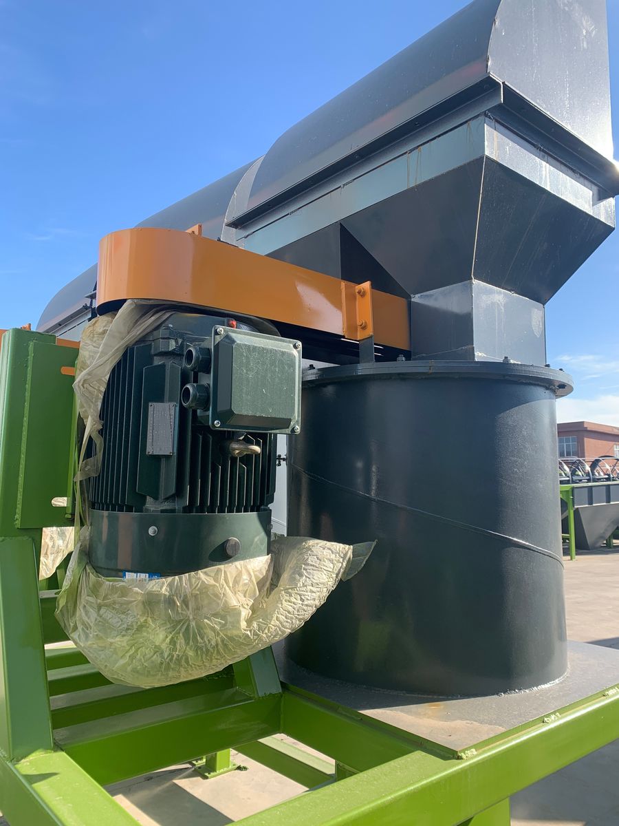 Fertilizer Crusher — Shunxin Processing Equipment photo 1
