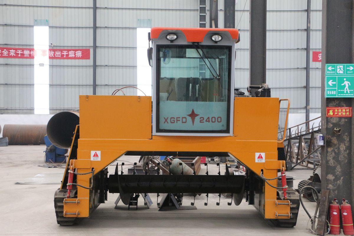 Self Propelled Compost Turner